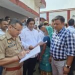 बिलारी में सम्पूर्ण समाधान दिवस: डीएम-एसएसपी ने सुनी फरियादियों की समस्याएं, त्वरित निस्तारण के निर्देश